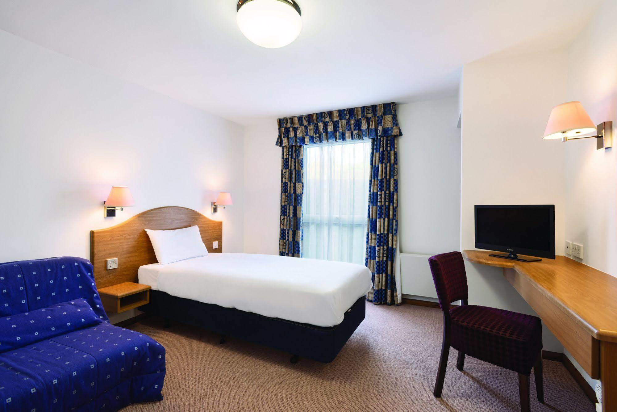 Hotel Days By Wyndham Ironbridge